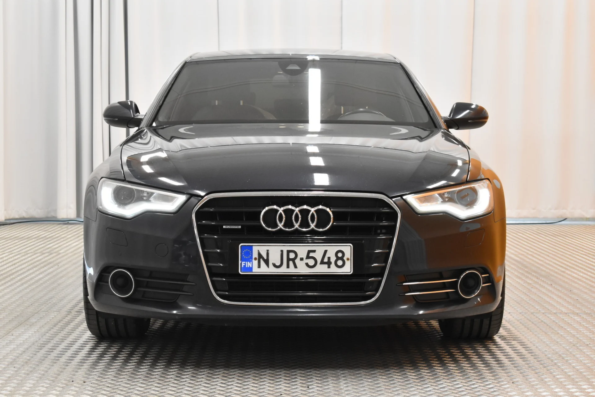 Car Image - qMDwGfU4ximJQ9WXA2FX2