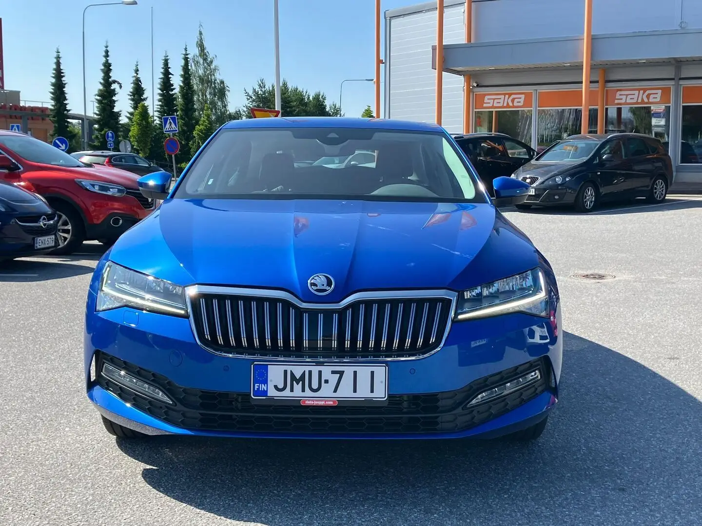 Car Image - FAcisVqUUta3EkMVpNmS4
