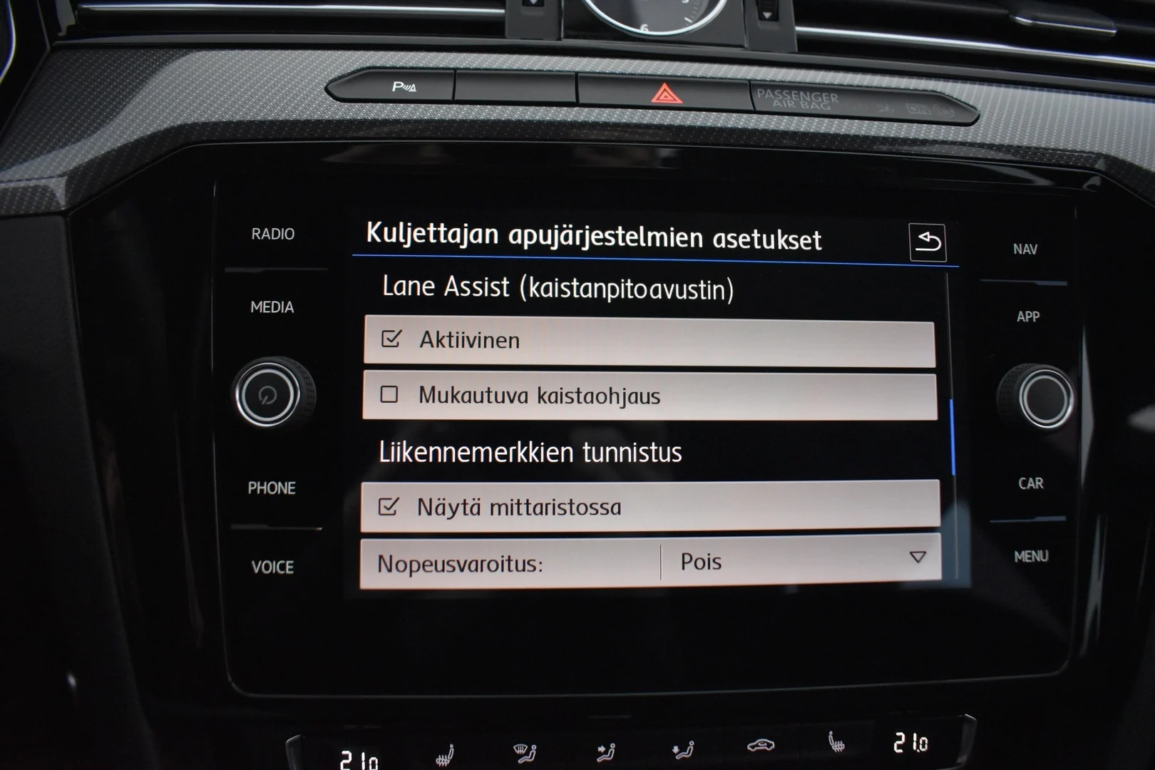 Car Image - 7dst6qBm5ZY0oqY7T95l0t