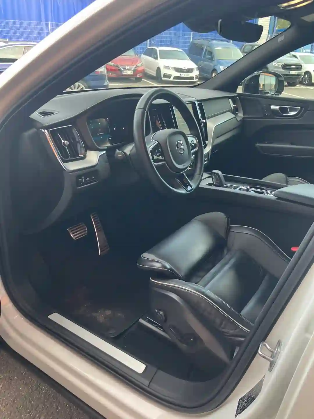 Car Image - 2aPXGGOc4PQkgkM9OtAFyI