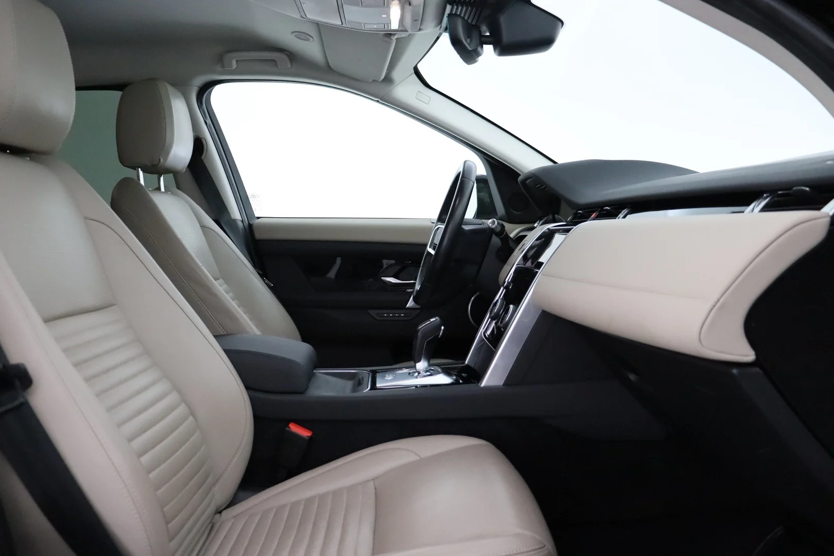 Car Image - 7oG1J1VXMYhhGbYAzePGHU