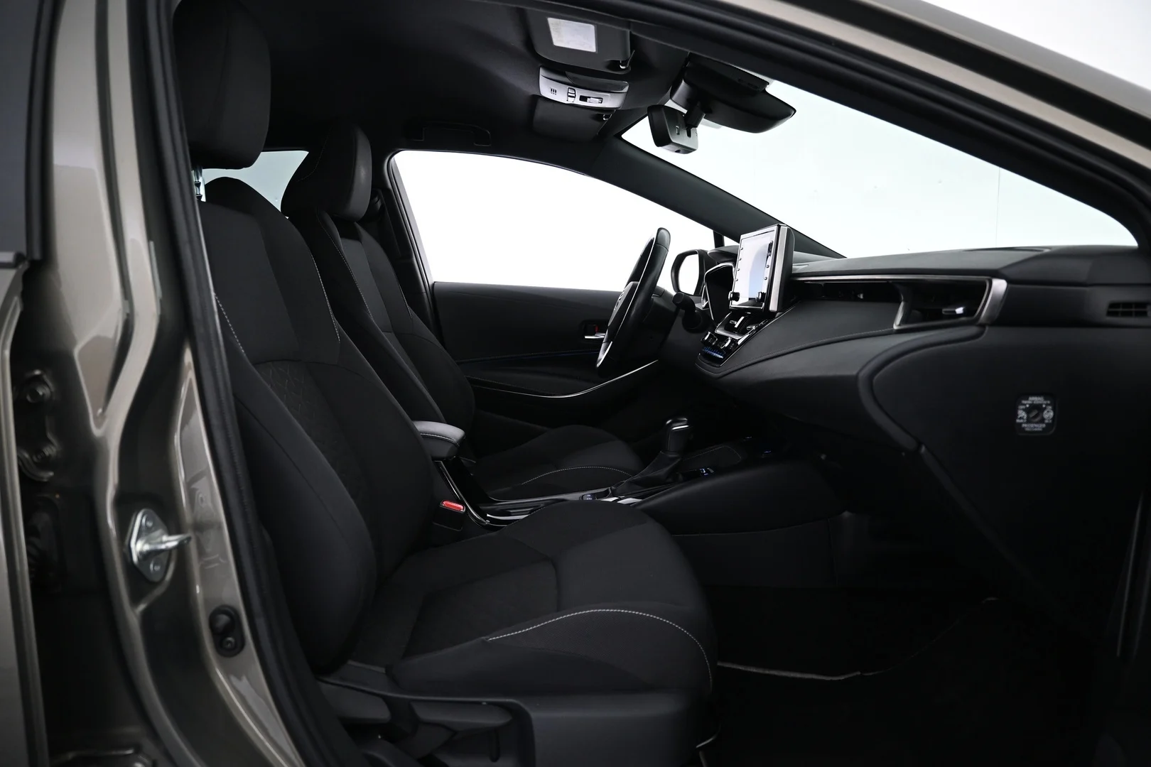 Car Image - 4p9RcB2dqiFupFyNvNWow8