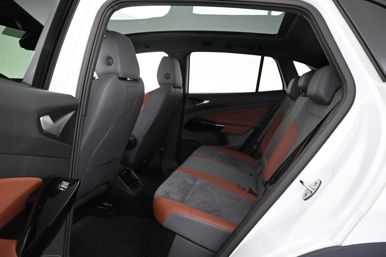 Car Image - 5oZmCmRrrW3sEc2RCmSl1t