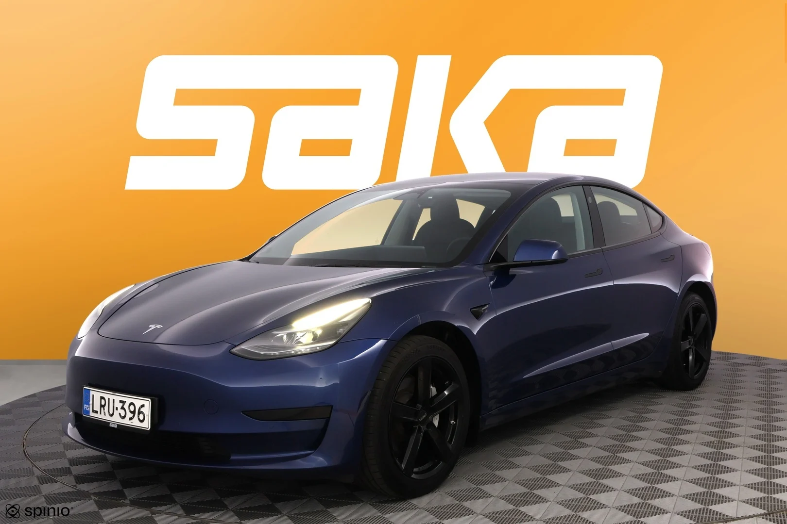 Car Image - 20sZOOpMXVHTr0fF4N5nwo