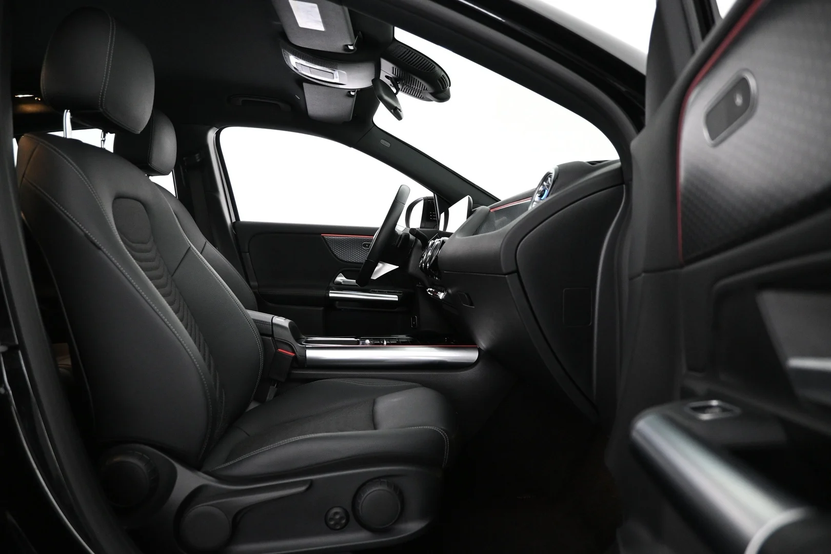 Car Image - uhrAahCGLl4loxZAeZUNF