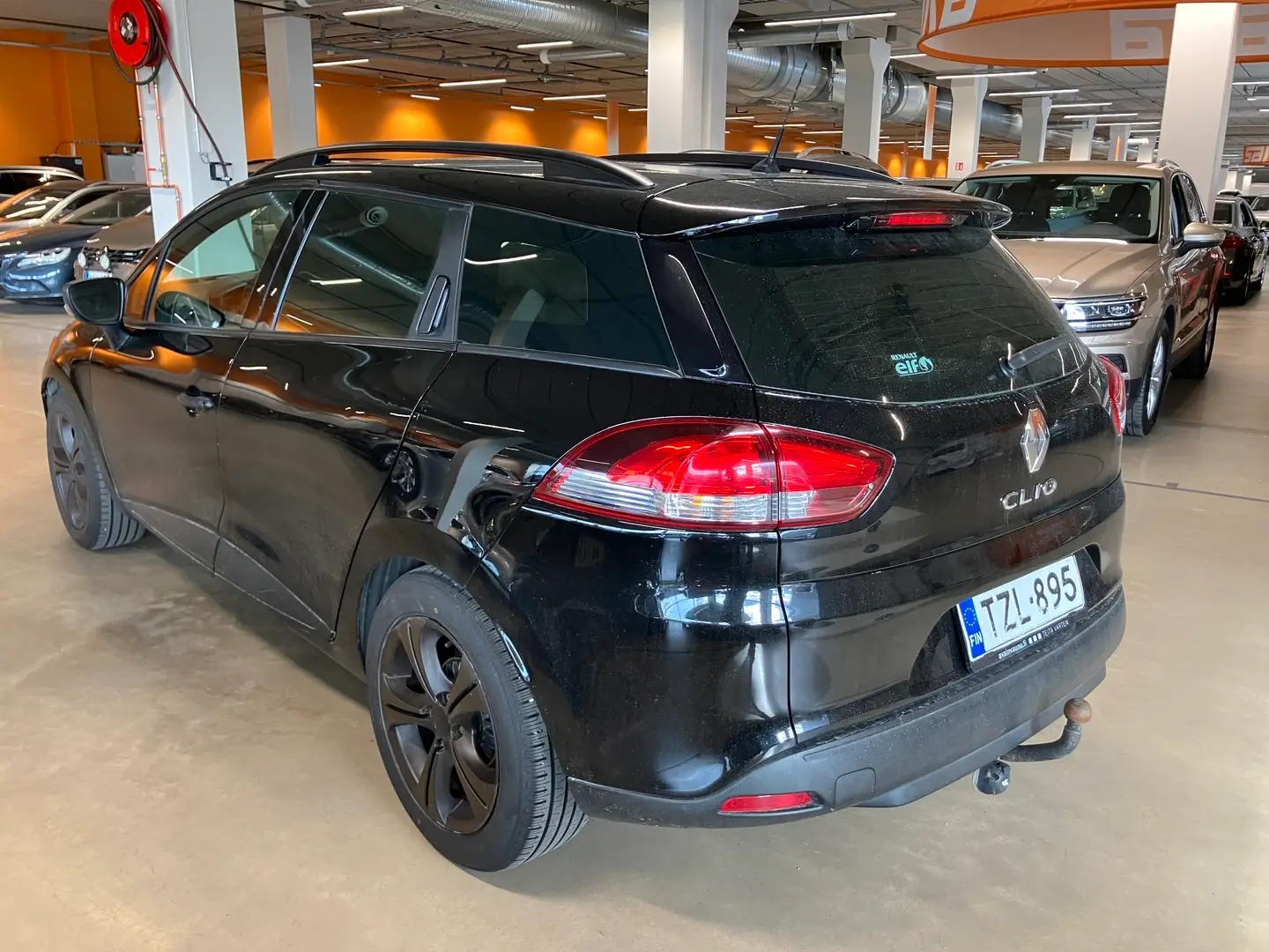 Car Image - 3DzhmFOA4jymi5vNNl1vxa