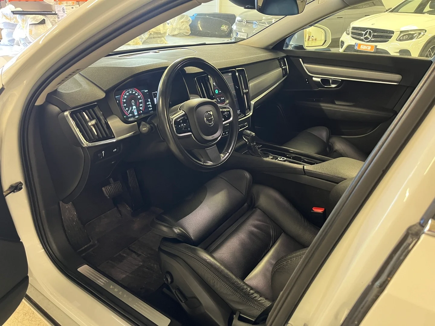 Car Image - 6rJtGvNcgf1etGVUYzM8Wz