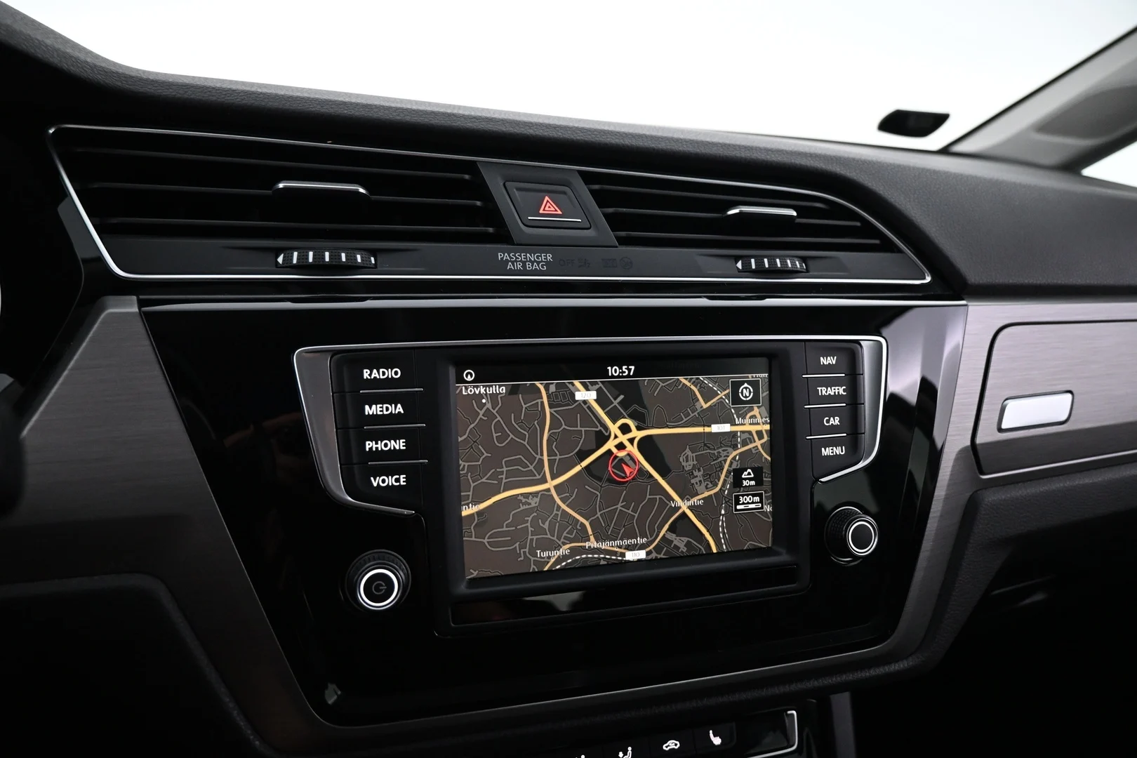 Car Image - c9X7GEKC2O4KOlgybiOfn