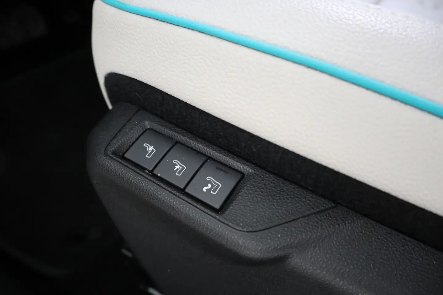 Car Image - 7d4jUP0Jlsp88OTsEAeld7