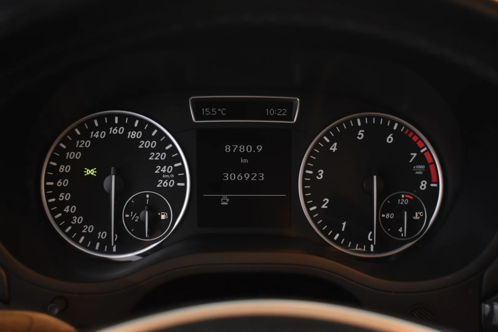 Car Image - 2E068QFMhkfNjrfD6DmFdl