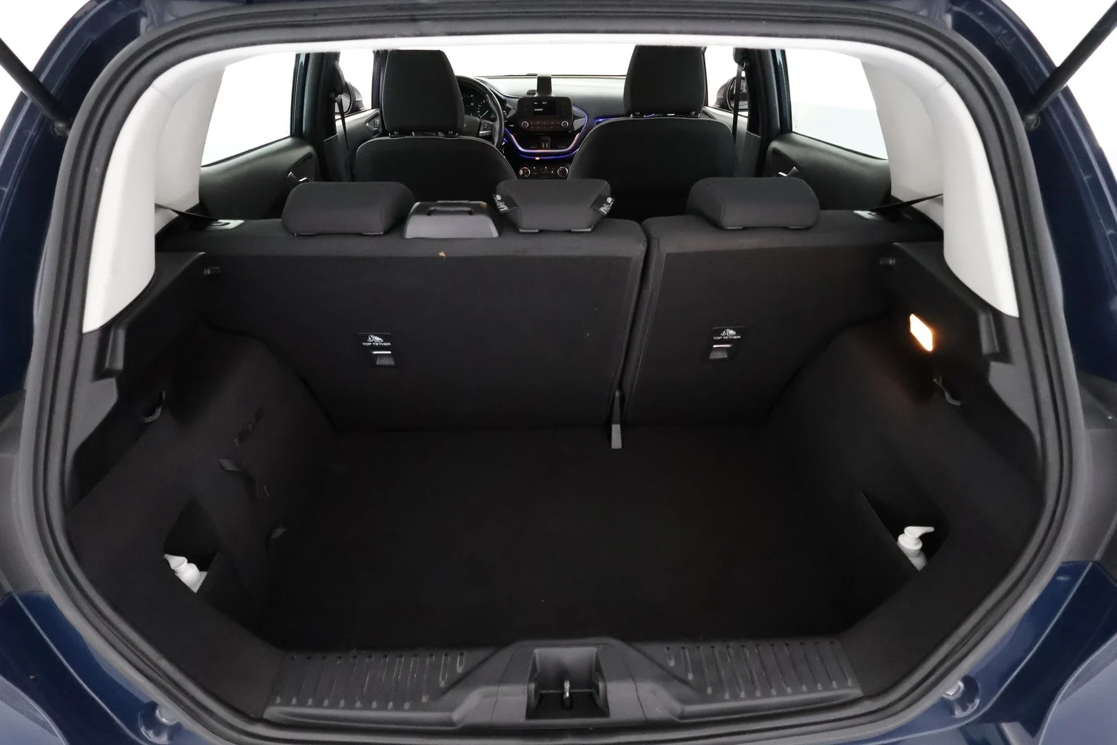 Car Image - 3RY55FYqWoAlayiqUD1jDD