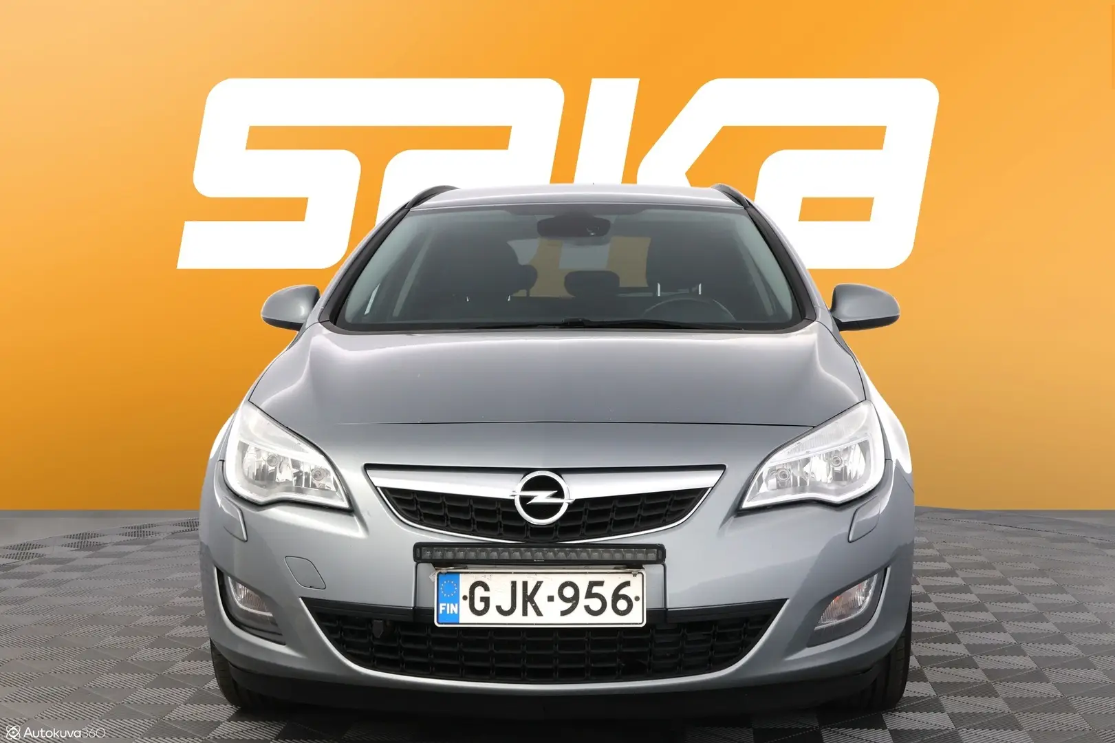 Car Image - 5kIZbr6xlzjHoZORfNDLzn