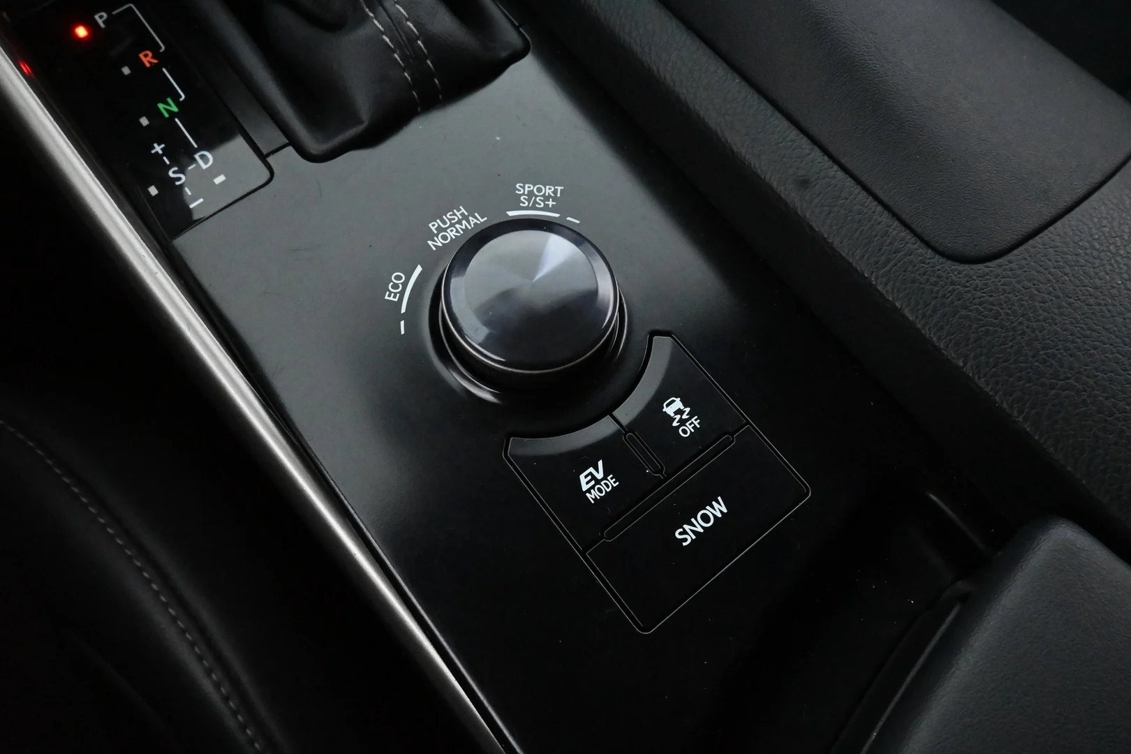 Car Image - 5cdfKnvp4X3Xl17ziRcAVs