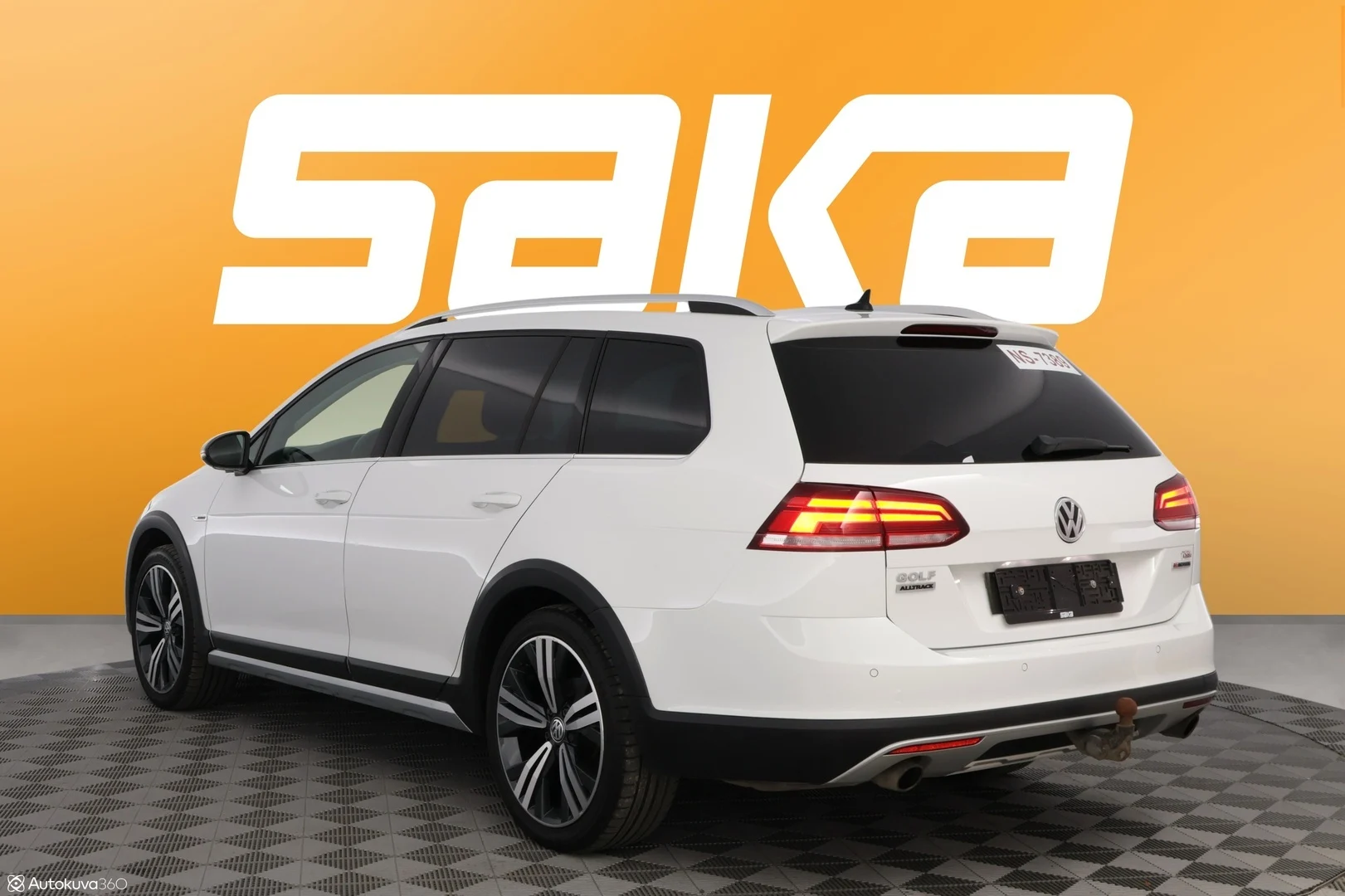 Car Image - 3xc09QO6xg85KbtzEDsQrM