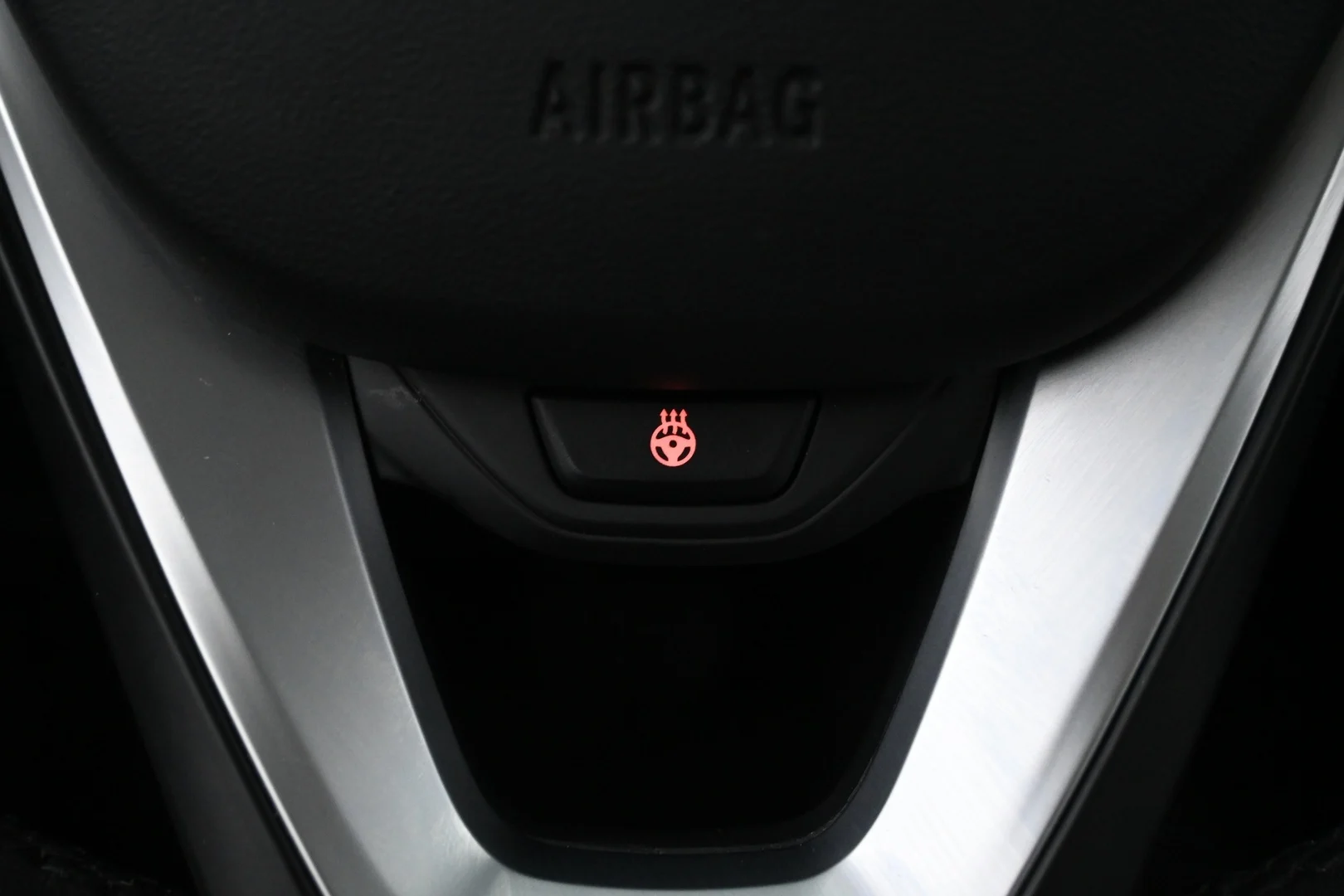 Car Image - 5zACcgYkCoXIosRfBkdpth