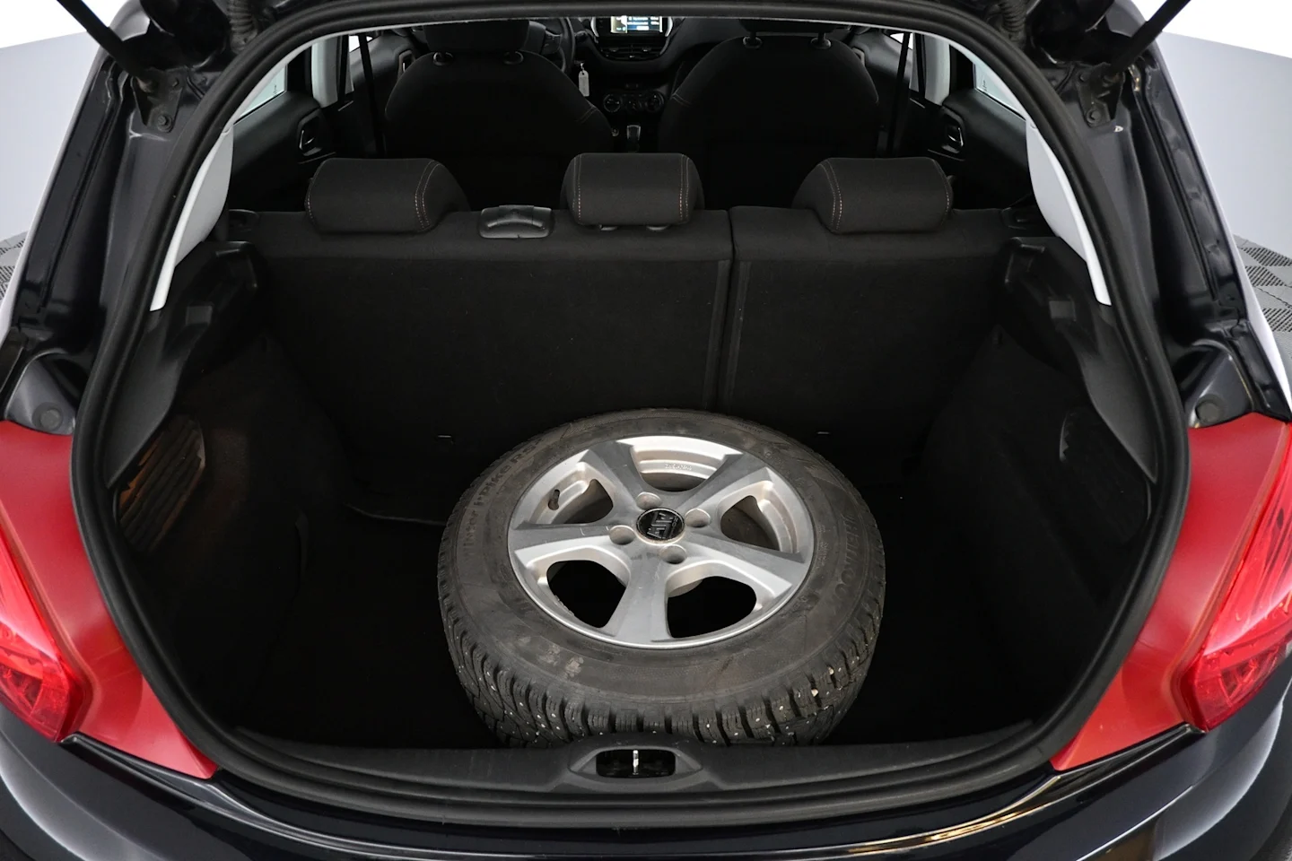 Car Image - 51L90vu2rv3nh4kdtXO5qy