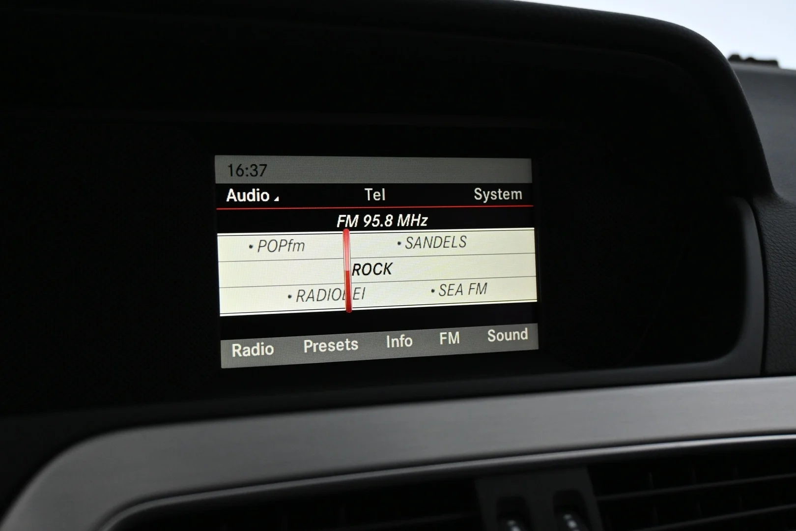 Car Image - 67QPSRZQPLyZaoZXsnsQJL
