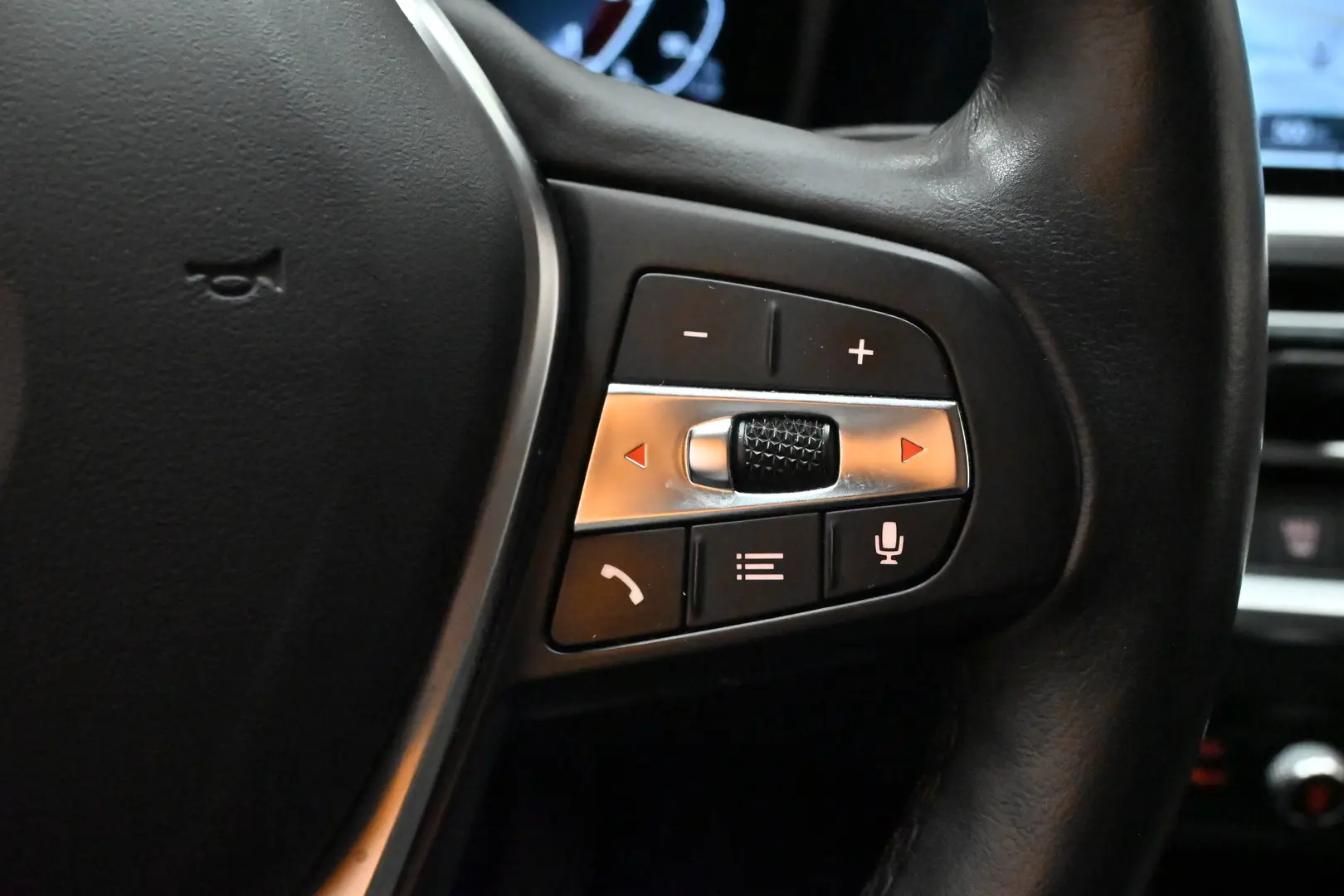 Car Image - 4TJWIZKplAoY1ov1IbxHOj