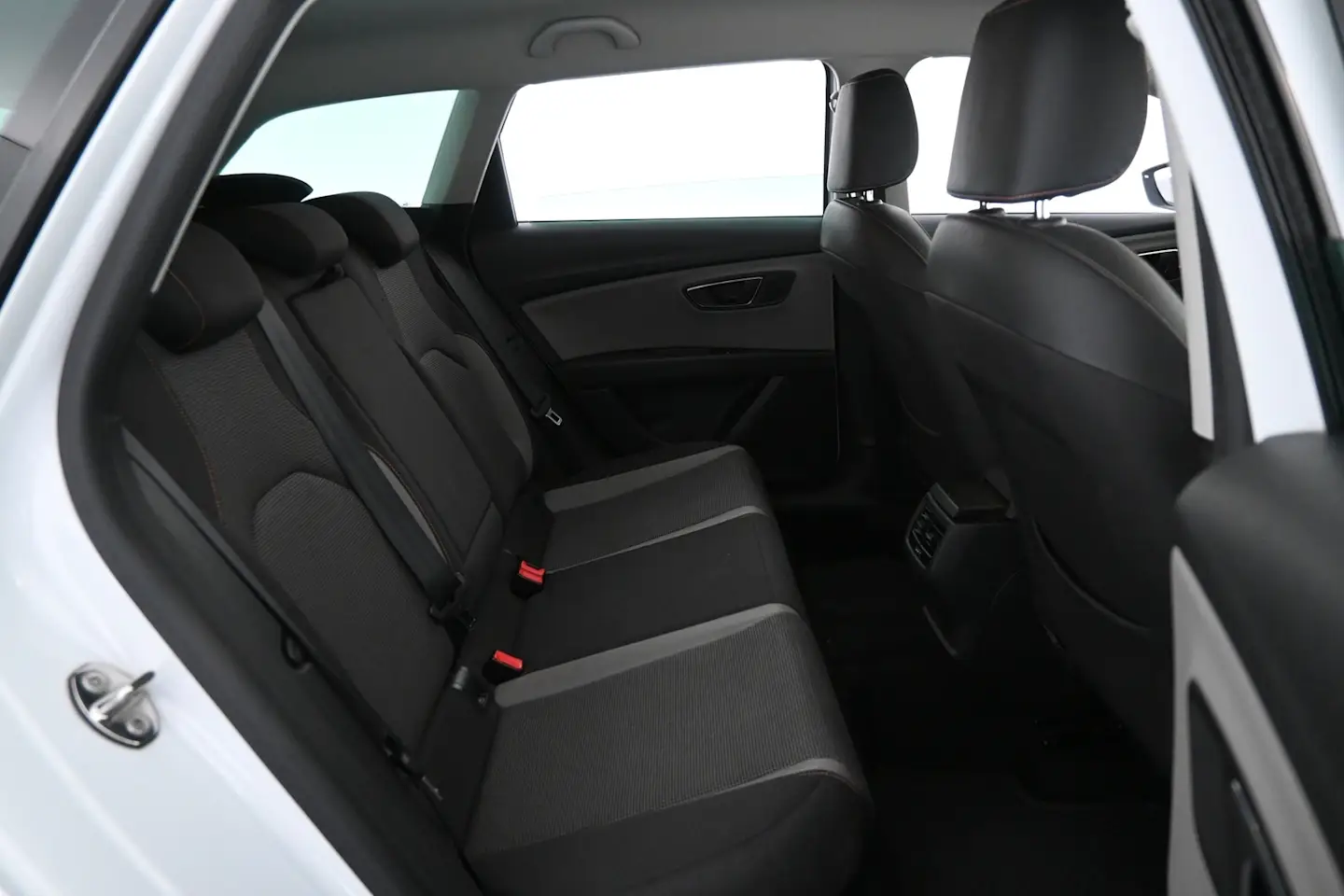 Car Image - 5gp9ZSCxfILE8Vvz5bSlpy