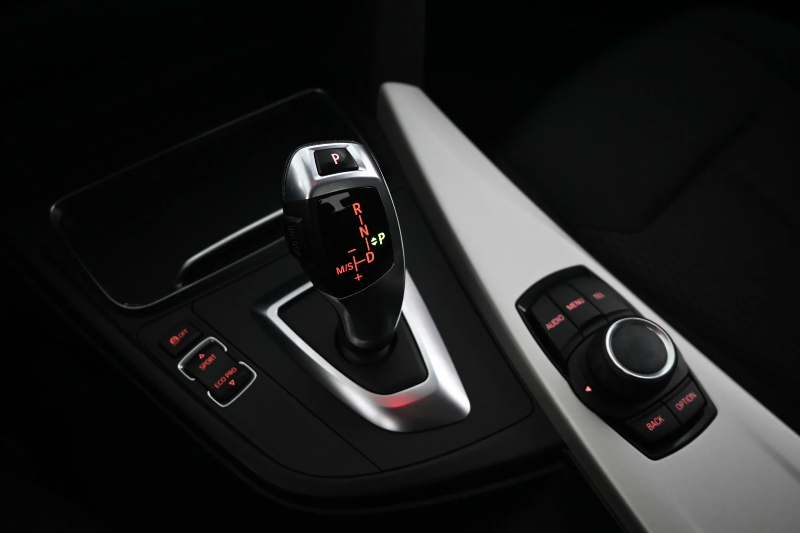 Car Image - 2nuCzqbDyf6WphJR4p8GSh