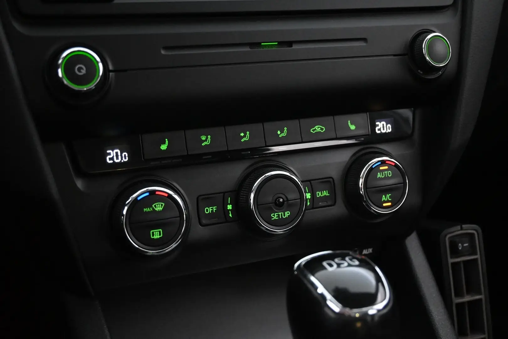 Car Image - 63QWKhyOR99r1KpbvjrjHJ