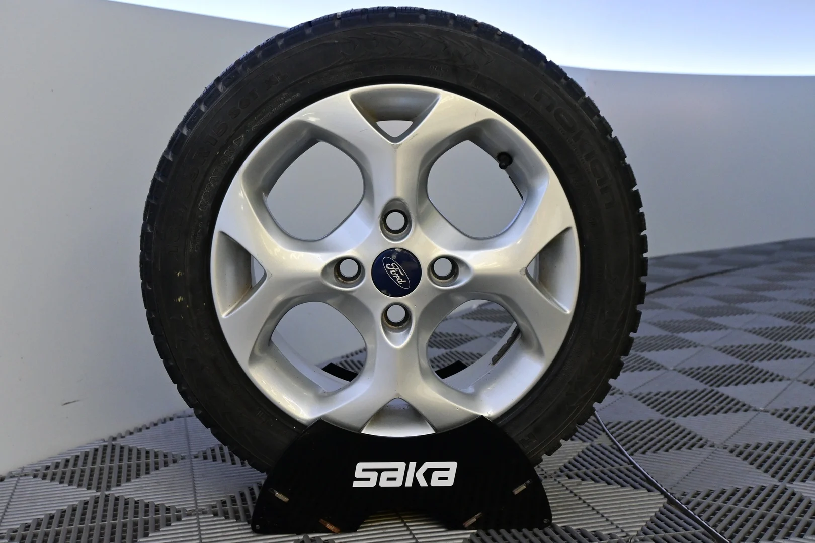 Car Image - 79Ezo0RwwGk69SOwyM8vBW