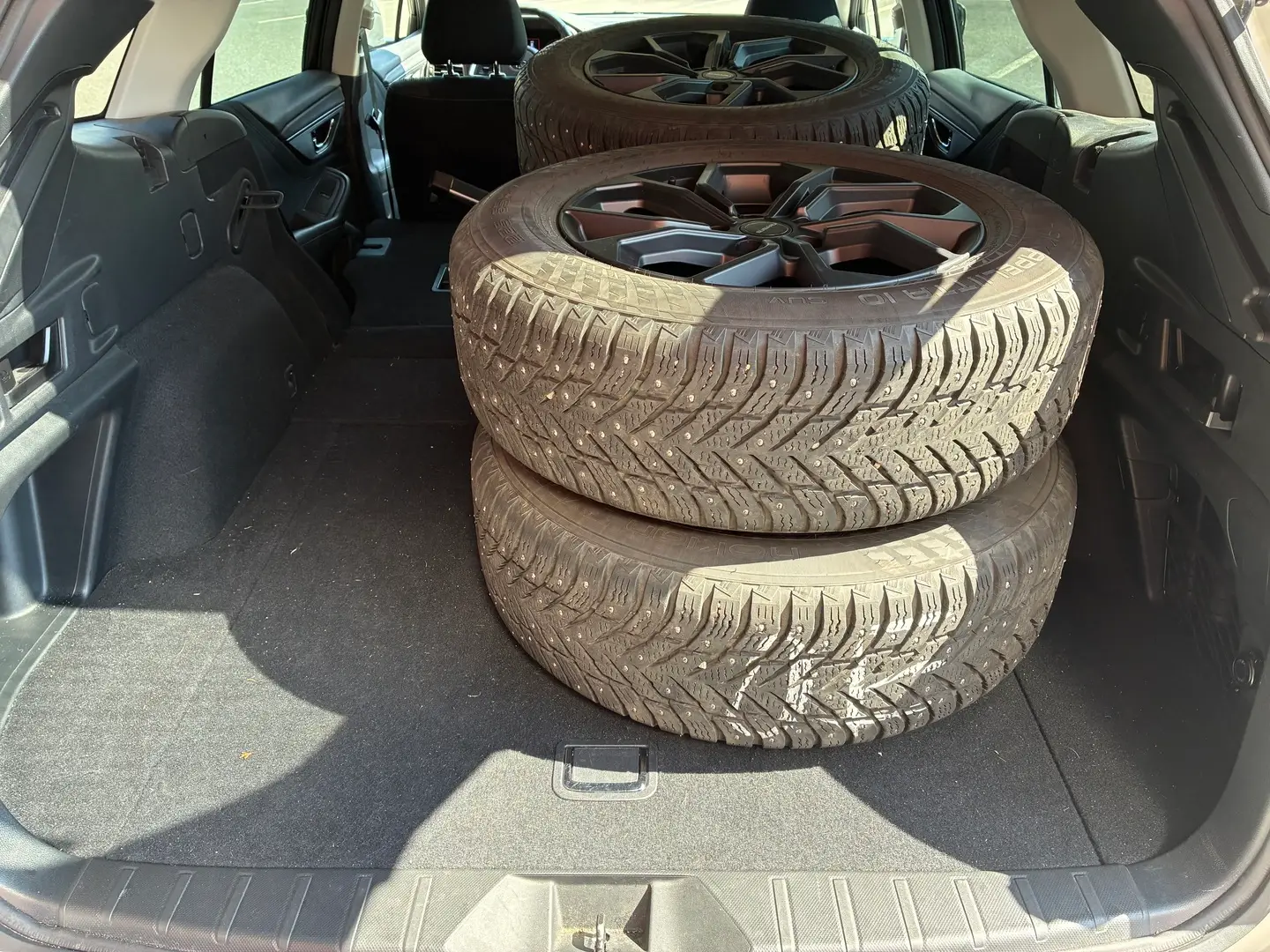 Car Image - 2eCyjXJhaaK00CgzpnFXrI
