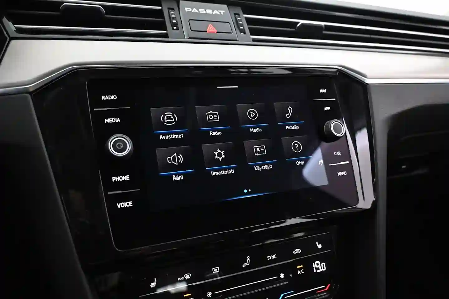 Car Image - 6z2dmXcwJ9YeGgDZWDyoEM