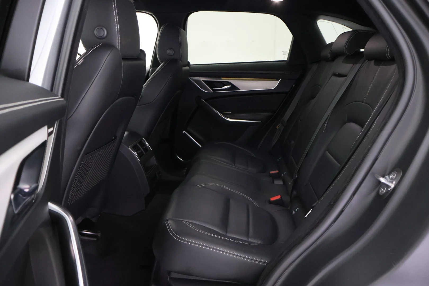 Car Image - 2LstwS1tKK9wZFVTPTP0ZP