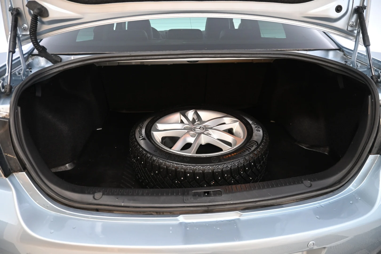 Car Image - 3D1HtpktqhJsjWaR3q4NGN