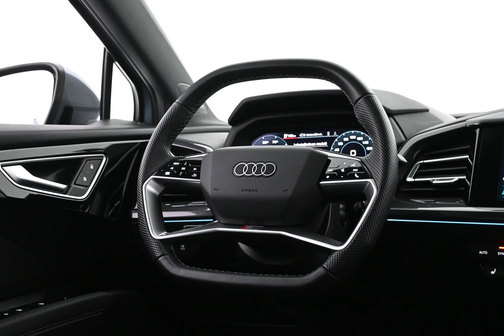 Car Image - 2SeCTMPM0gSr3ZXLPmAPbE