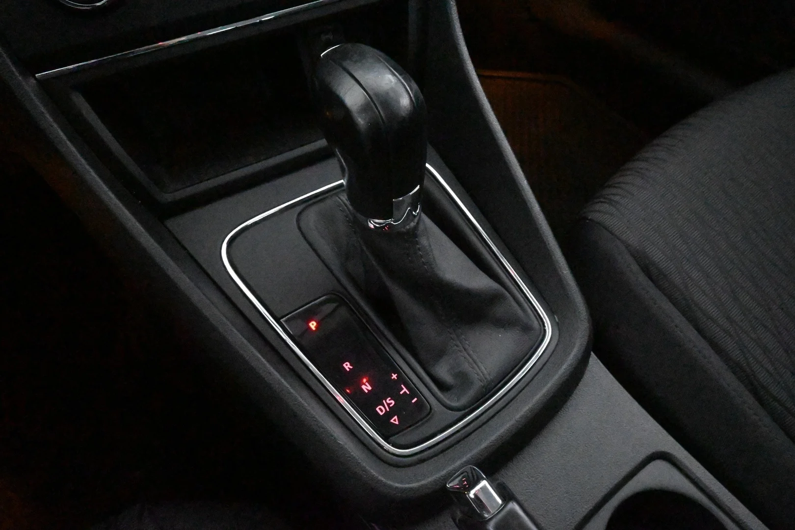 Car Image - 3taOnpiPsMta6NmBdwB9eW