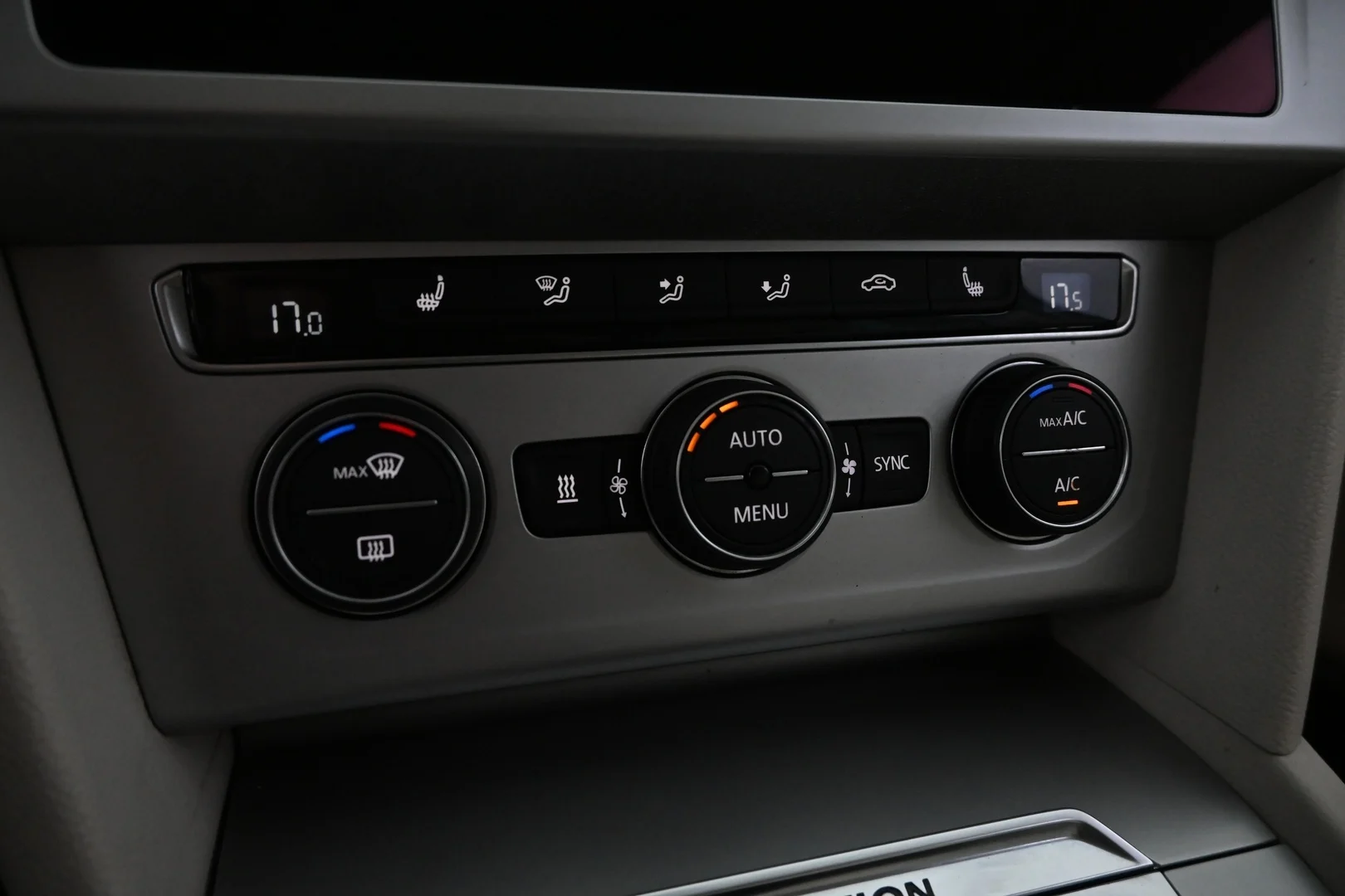 Car Image - 3wsH1015doqf0T1yXpbWpL