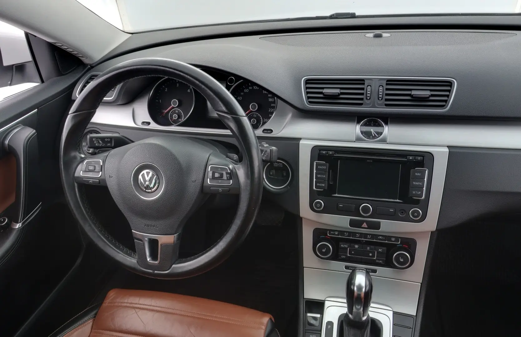 Car Image - 2HmluS9qMGdbo5lBZt9qvB