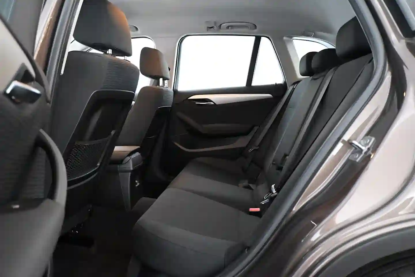 Car Image - 3BGro8XiqG834gByow2267