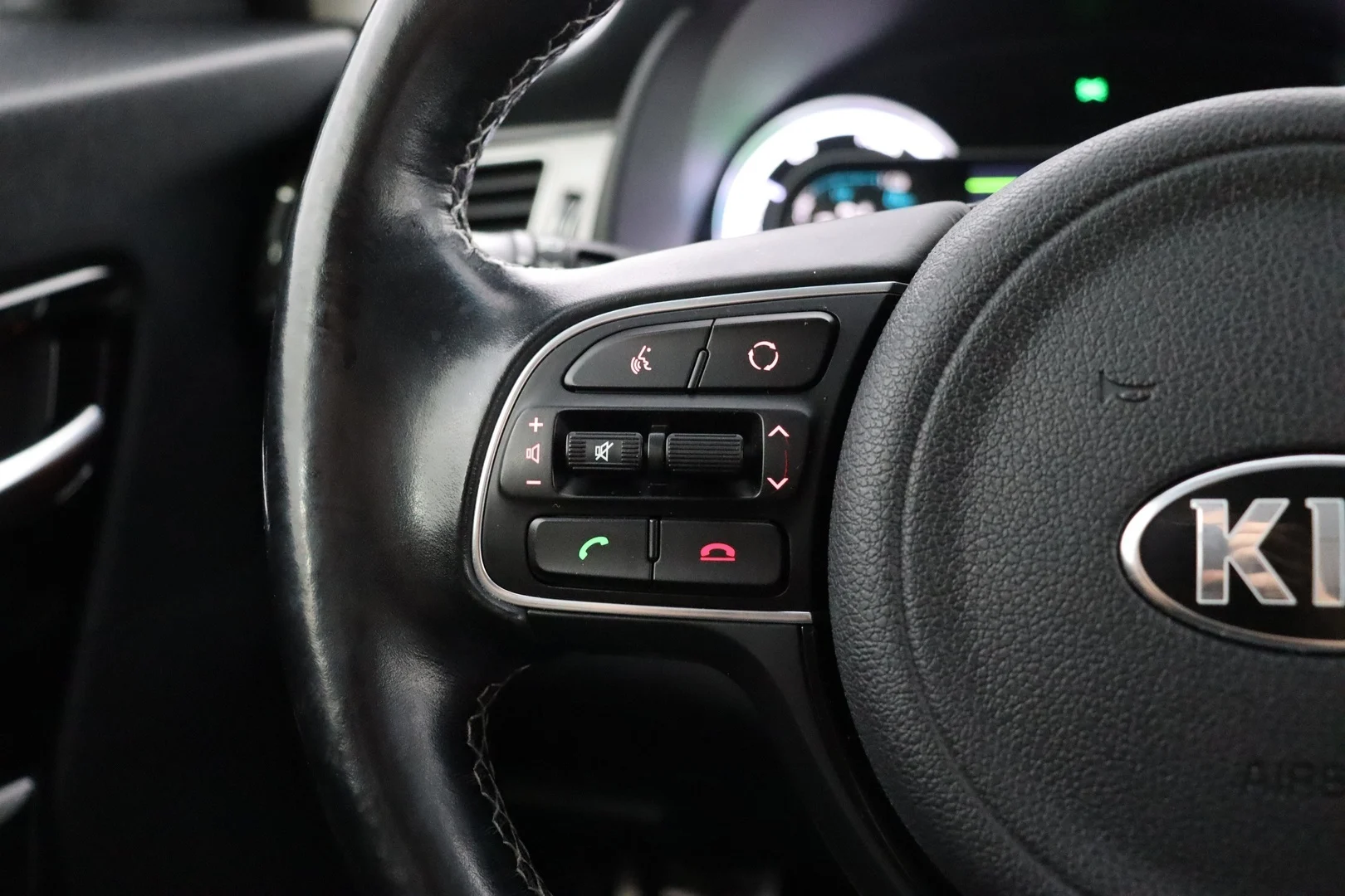 Car Image - 3Uc4BcGMfbsEyS549QVGFV