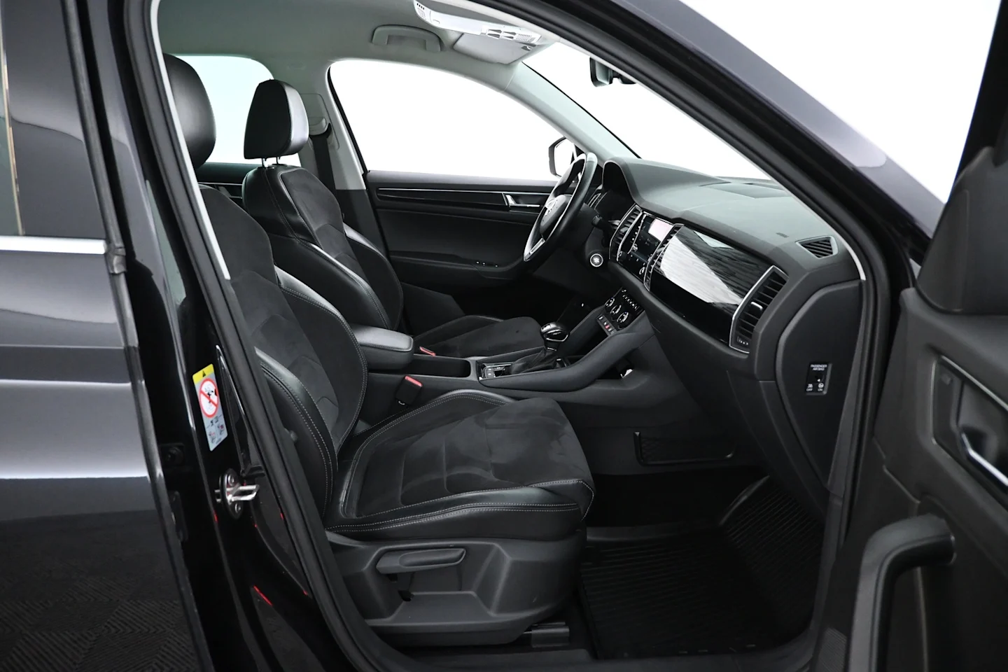 Car Image - 5sBOZqIcrYB3NU3JAgu8jg
