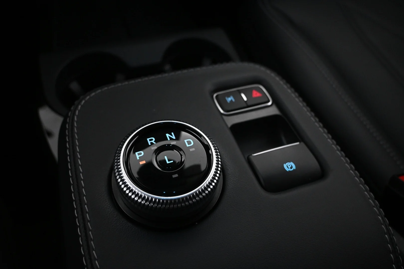 Car Image - 3qnSPo1Rh6ixFzgmK5P8iT