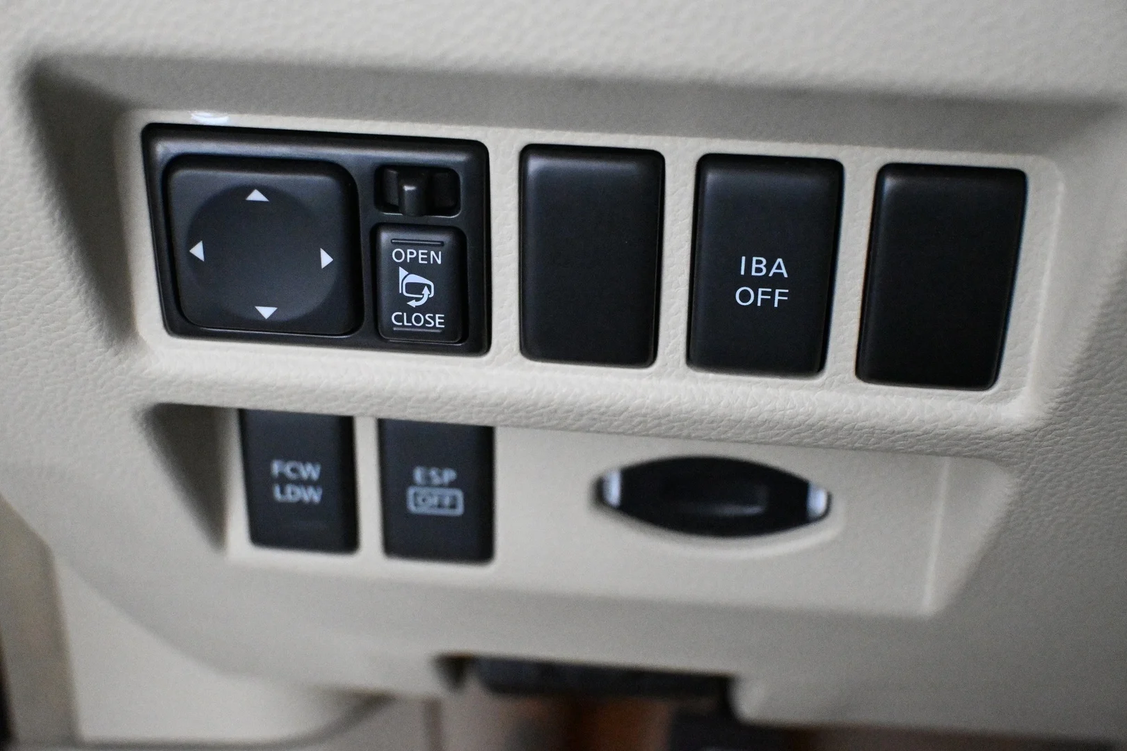Car Image - 2o9FnhZvkXn25YLTKzQGaX