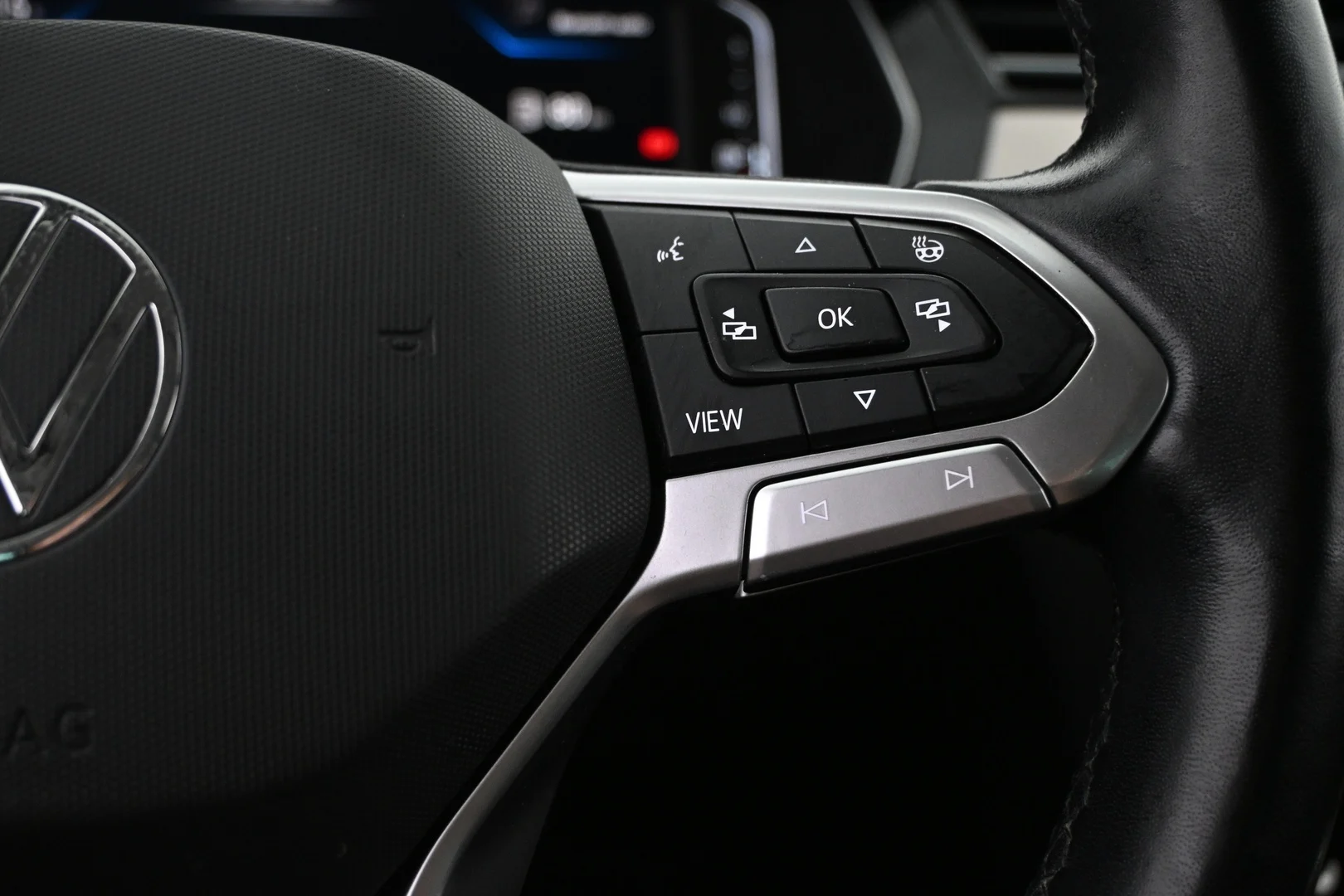 Car Image - 6GWdNznBUwsyxVcr3MGaMb