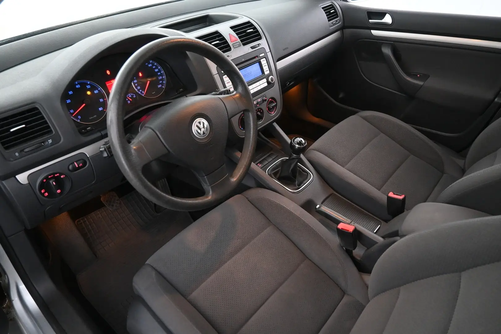Car Image - 45RohTBYNERsKS42WFC8aB