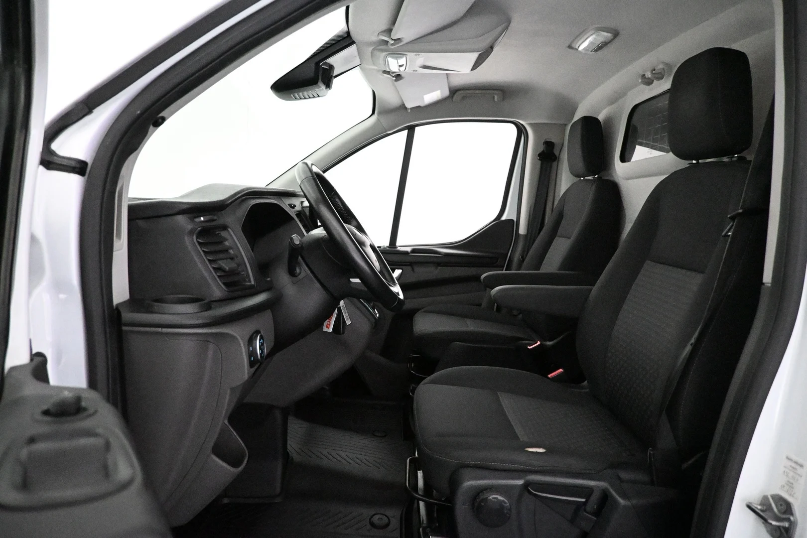 Car Image - 3giTBgWflIJ4Bz04cejvxQ