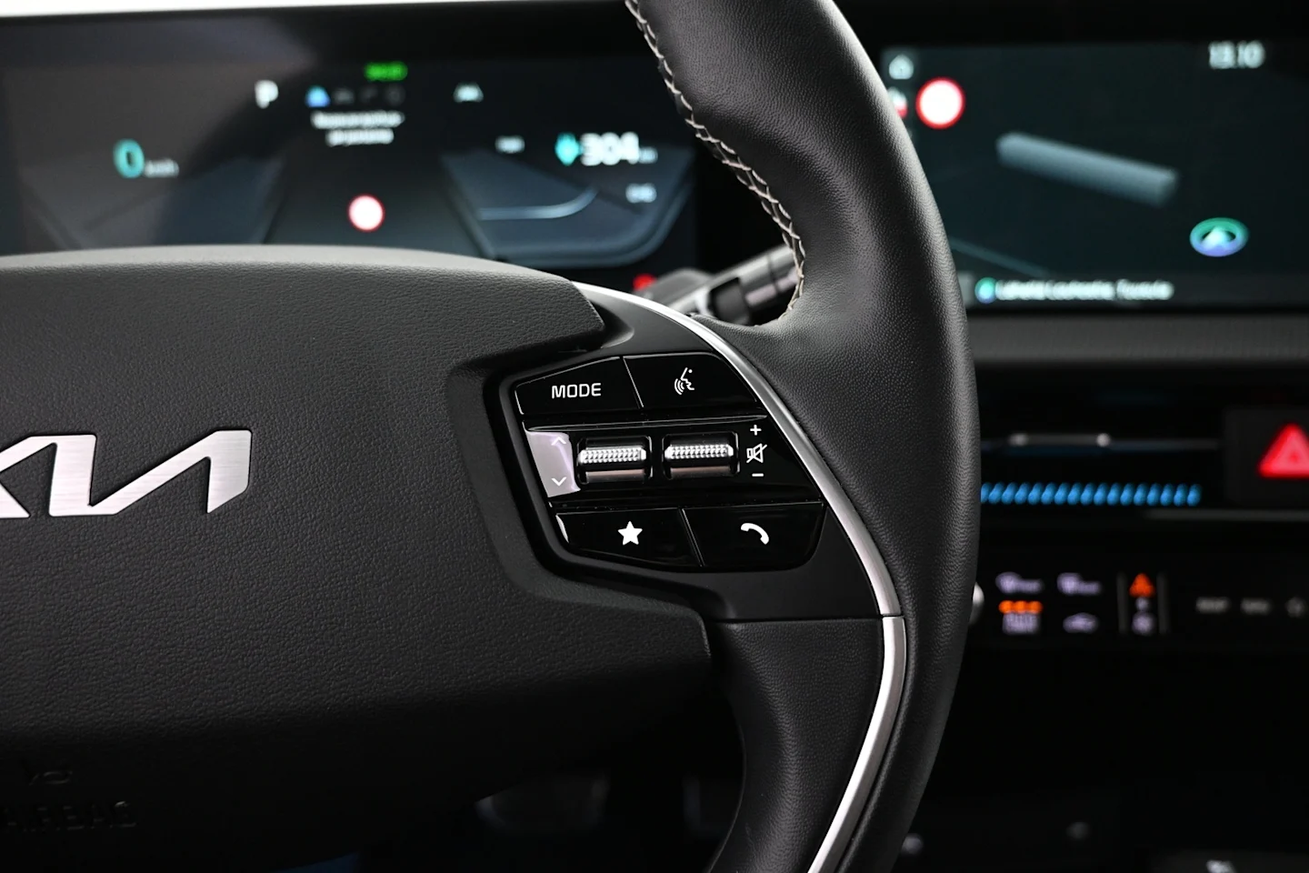 Car Image - 3TyiBY2lCol9xh9y7TNQeK