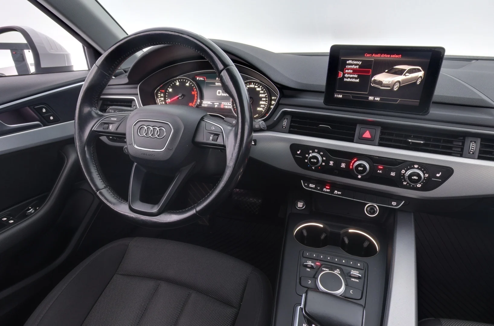 Car Image - 7twznAdUxZgCRUqnhZ42wA