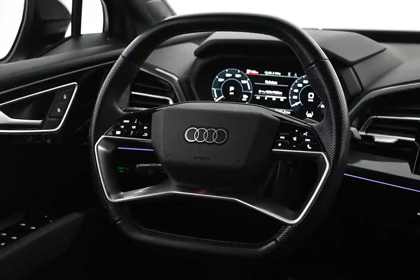 Car Image - 47IPxjhYlf2TYRhbNjfh7q