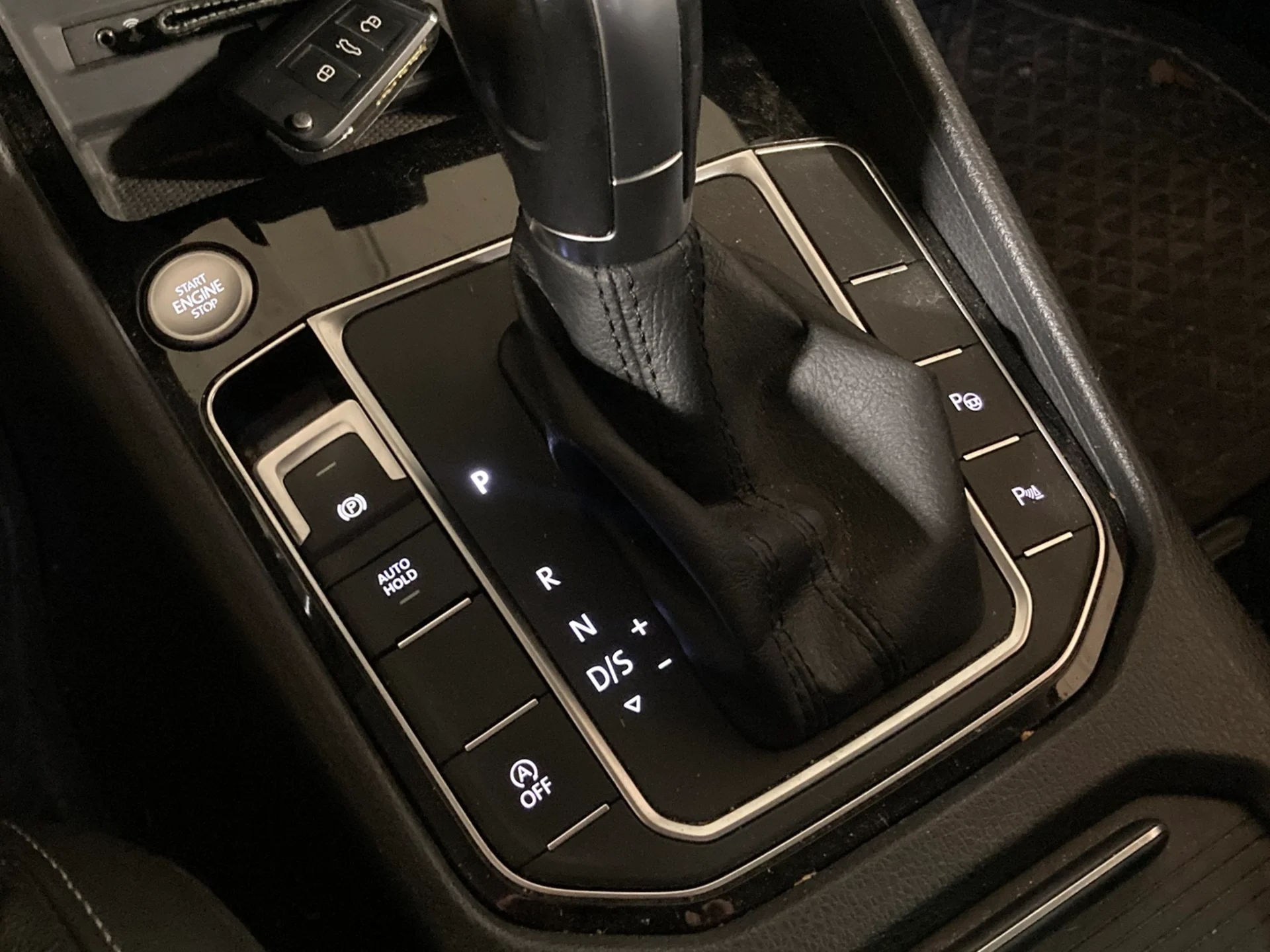 Car Image - 7nYSH5cDk36ER1x3enOOMZ