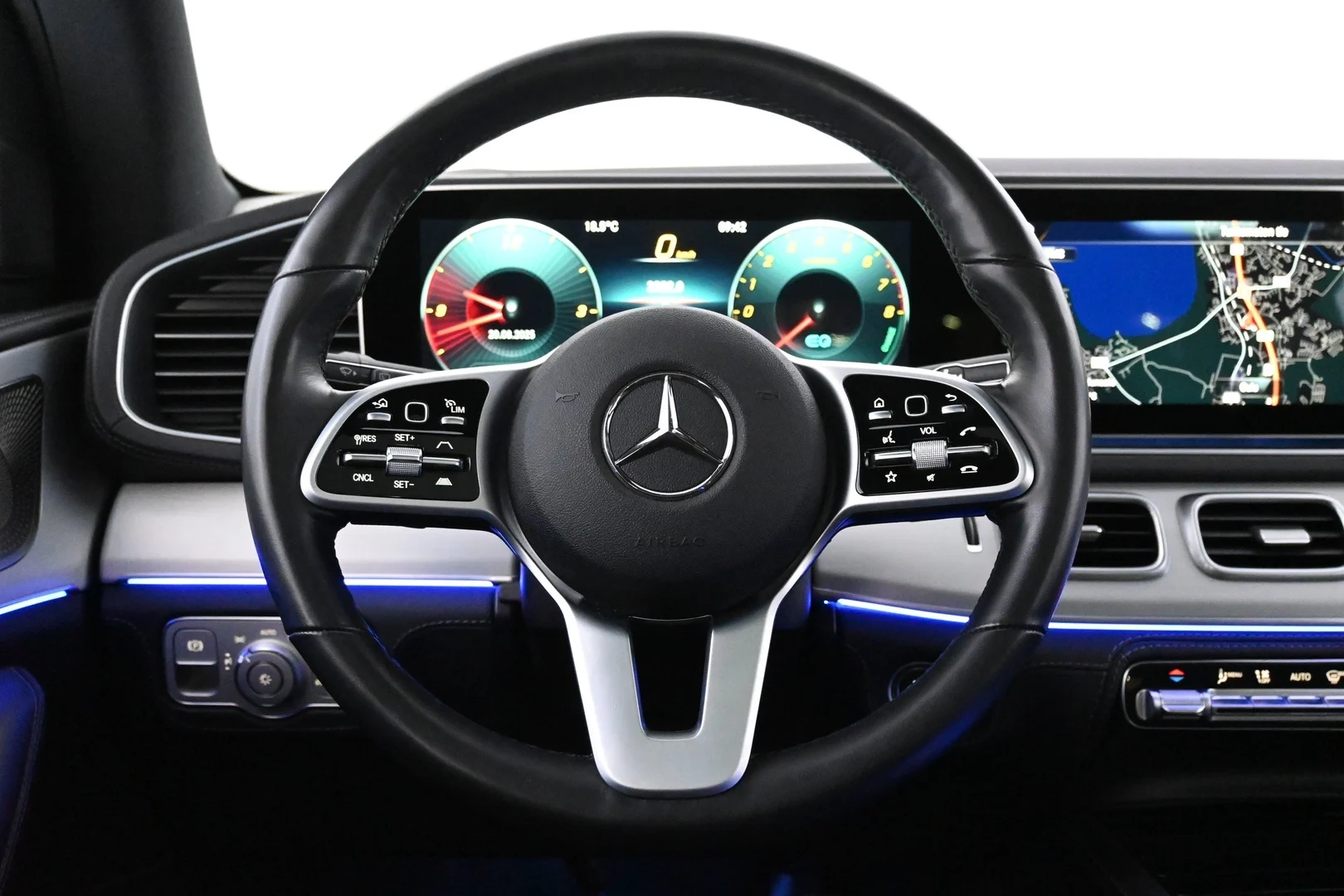 Car Image - 7BbZ5qxAmrqRFzN62Ea7DF