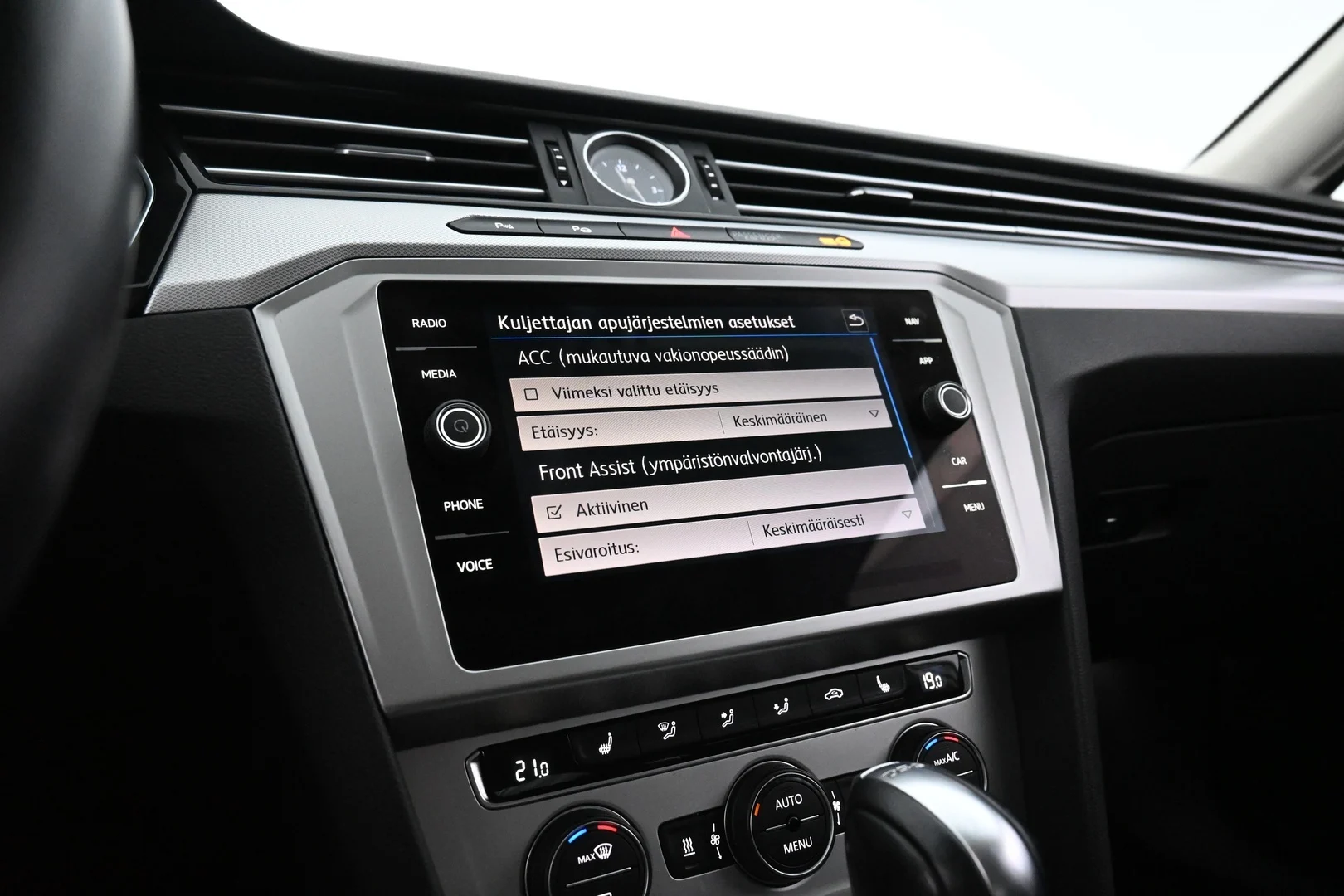 Car Image - 1WRe81Snju16JBDx9x4H1F