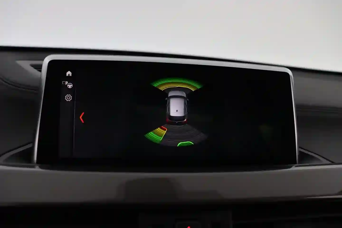 Car Image - 5J8jcLk5Bola4r3aRNRkaw