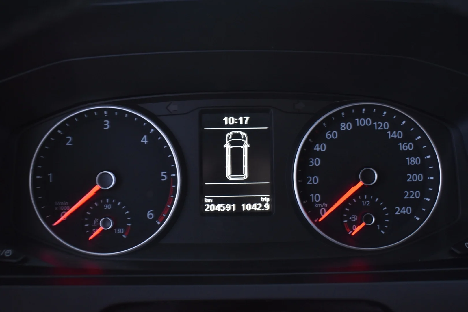 Car Image - 4i3eYNmXMRy9Ld6pF8HdSV